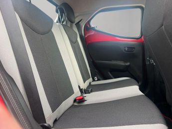 Toyota Aygo 1.0 VVT-i x-play Euro 5 5dr Euro 5