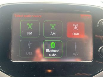 Toyota Aygo 1.0 VVT-i x-play Euro 5 5dr Euro 5