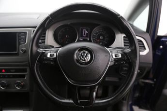 Volkswagen Golf SV SE TSI DSG