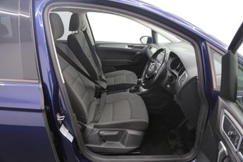 Volkswagen Golf SV SE TSI DSG