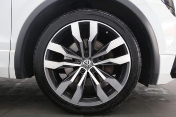 Volkswagen Tiguan R-LINE TDI BMT 4MOTION DSG