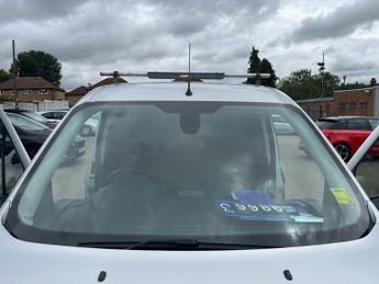 Ford Transit Connect 1.5 200 EcoBlue Limited Auto L1 Euro 6 (s/s) 5dr