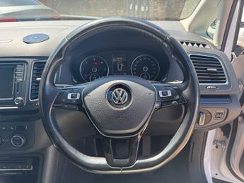 Volkswagen Sharan SEL TDI BLUEMOTION TECHNOLOGY DSG