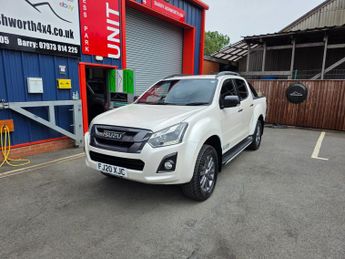 Isuzu Rodeo BLADE DCB AUTO