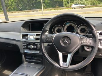 Mercedes-Benz E Class E220 CDI SE automatic, just 63,000m FSH, £35 tax, leather, nav, 