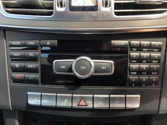 Mercedes-Benz E Class E220 CDI SE automatic, just 63,000m FSH, £35 tax, leather, nav, 