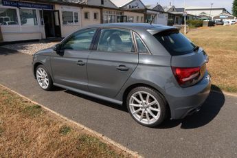 Audi A1 SPORTBACK TFSI S LINE NAV