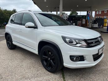 Volkswagen Tiguan 2.0 TDI BLUEMOTION TECH R LINE 4MOTION DSG