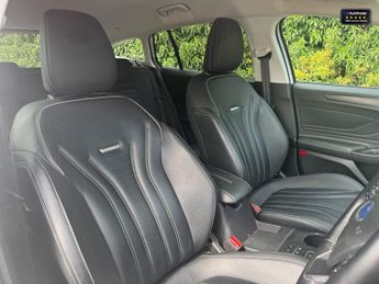 Ford Focus 1.5 EcoBlue Vignale Estate 5dr Diesel Auto Euro 6 (s/s) (120 ps)