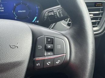 Ford Focus 1.5 EcoBlue Vignale Estate 5dr Diesel Auto Euro 6 (s/s) (120 ps)