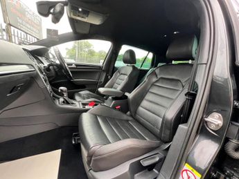 Volkswagen Golf 2.0 TDI BlueMotion Tech GTD DSG Euro 6 (s/s) 5dr
