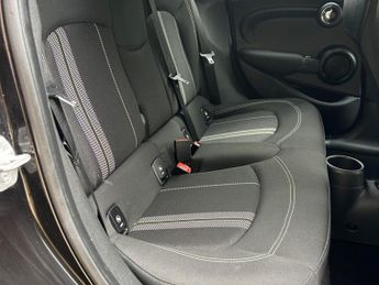 Mini Hatch 1.5 Cooper Sport Steptronic Euro 6 (s/s) 5dr