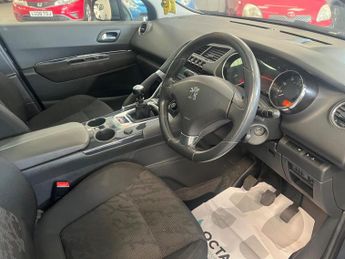 Peugeot 3008 1.6 HDi Exclusive Euro 4 5dr