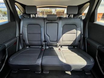 Ford Kuga TITANIUM FIRST EDITION
