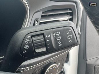 Ford Focus EcoBoost Vignale Hatchback 5dr Petrol Auto Euro 6 (s/s) (125 ps)