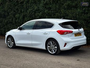 Ford Focus EcoBoost Vignale Hatchback 5dr Petrol Auto Euro 6 (s/s) (125 ps)