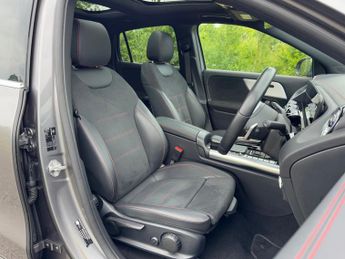 Mercedes-Benz EQA EQA 250 66KWH AMG Line Premium Auto Electric PAN ROOF/PARKTRONIC