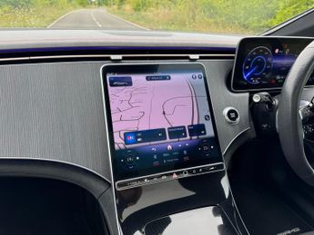 Mercedes-Benz EQE EQE 300 AMG Line Premium 90 KWH Auto Electric PAN ROOF/DISTRONIC
