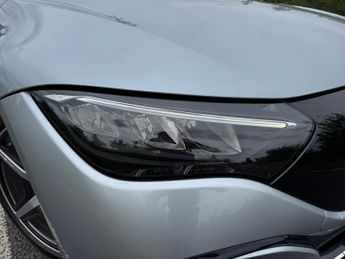 Mercedes-Benz EQE EQE 300 AMG Line Premium 90 KWH Auto Electric PAN ROOF/DISTRONIC