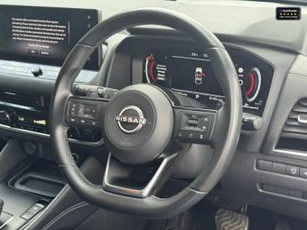 Nissan Qashqai 1.3 DIG-T MHEV N-Connecta SUV 5dr Petrol Hybrid XTRON Euro 6 (s/