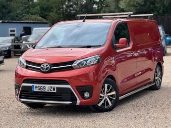 Toyota Proace 2.0D Design Medium Panel Van Auto MWB Euro 6 (s/s) 6dr