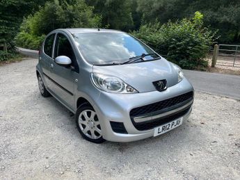 Peugeot 107 1.0 URBAN 5 DR 5 SPEED** £20 TAX ** ULEZ COMPLIANT **
