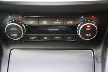 Mercedes-Benz GLA GLA 200 D 4MATIC AMG LINE EXECUTIVE
