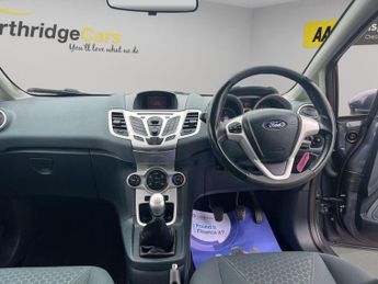 Ford Fiesta 1.25 Zetec 5dr