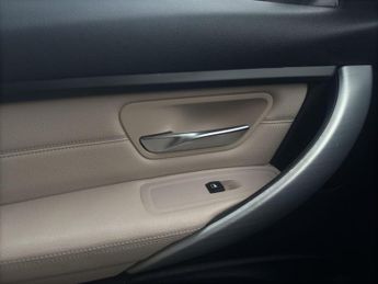 BMW 3 Series 2.0 320d M Sport Touring Auto xDrive Euro 5 (s/s) 5dr