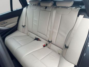 BMW 3 Series 2.0 320d M Sport Touring Auto xDrive Euro 5 (s/s) 5dr