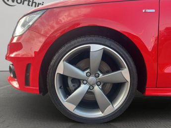 Audi A1 1.4 TFSI Black Edition Sportback S Tronic Euro 5 5dr
