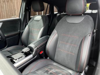 Mercedes-Benz EQA EQA 250 AMG LINE