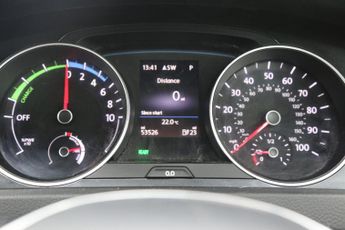 Volkswagen Golf E-GOLF