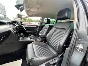 Volkswagen Passat 2.0 TDI BlueMotion Tech GT DSG Euro 6 (s/s) 5dr