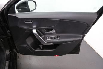 Mercedes-Benz A Class A 180 D SPORT EXECUTIVE