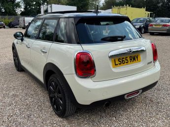 Mini Hatch 1.5 Cooper Auto Euro 6 (s/s) 5dr