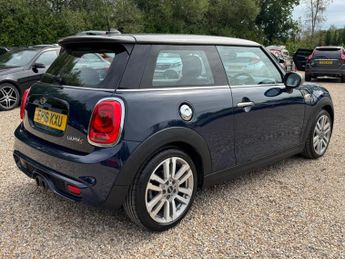 Mini Hatch 2.0 Cooper S Auto Euro 6 (s/s) 3dr