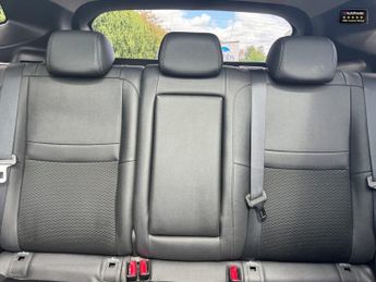 Nissan Qashqai 1.5 dCi N-Connecta SUV 5dr Diesel DCT Auto Euro 6 (s/s) (115 ps)