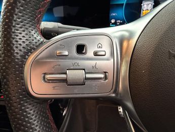 Mercedes-Benz A Class A 180 D AMG LINE EXECUTIVE
