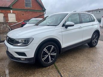 Volkswagen Tiguan 1.4 TSI BLUEMOTION SE NAV TECHNOLOGY