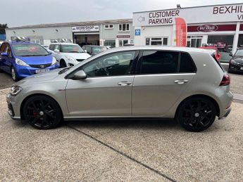 Volkswagen Golf 2.0  TSI GTI DSG