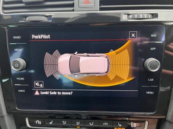 Volkswagen Golf 2.0  TSI GTI DSG
