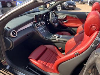 Mercedes-Benz C Class C 220 D 4MATIC AMG LINE