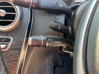 Mercedes-Benz C Class C 220 D 4MATIC AMG LINE