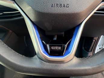 Volkswagen Golf 1.4 TSI 13kWh GTE DSG Euro 6 (s/s) 5dr