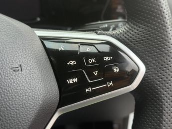 Volkswagen Golf 1.4 TSI 13kWh GTE DSG Euro 6 (s/s) 5dr