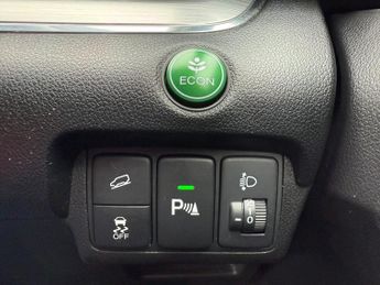 Honda CR-V I-VTEC SE PLUS NAVI AUTOMATIC