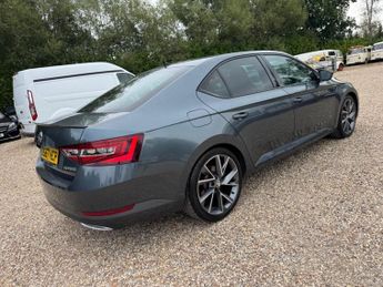 Skoda Superb 2.0 TDI SportLine DSG Euro 6 (s/s) 5dr