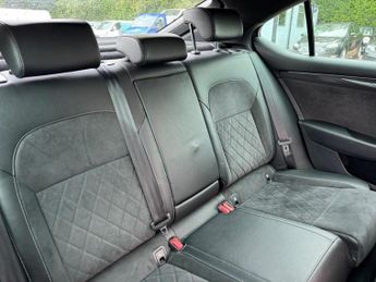 Skoda Superb 2.0 TDI SportLine DSG Euro 6 (s/s) 5dr