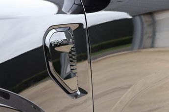 Ford Ranger Brand new WILDTRAK 2.3  MHEV plug in hybrid styled at seeker